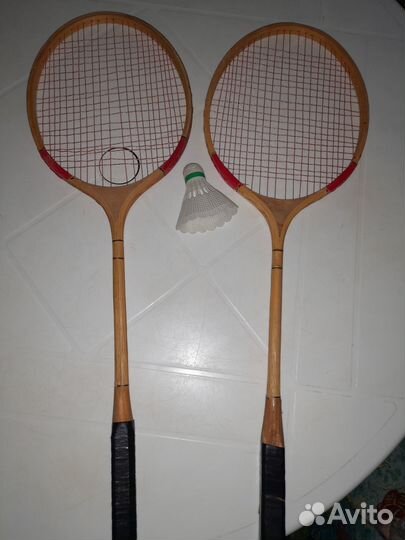 Ракетки для бадминтона