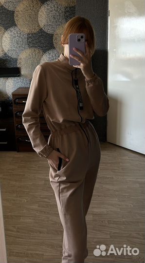 Комбинезон женский