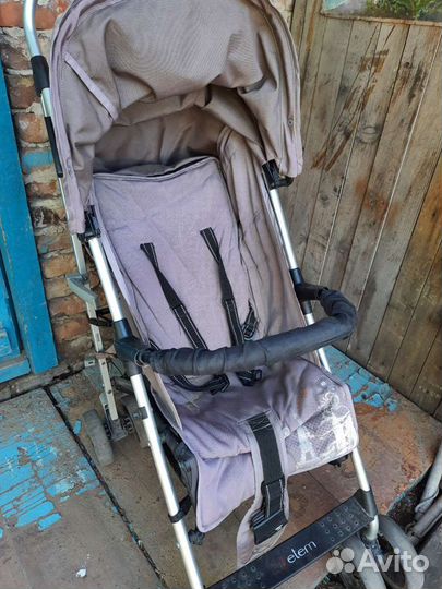 Коляска прогулочная