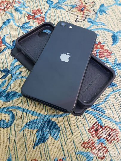 iPhone SE (2022), 128 ГБ