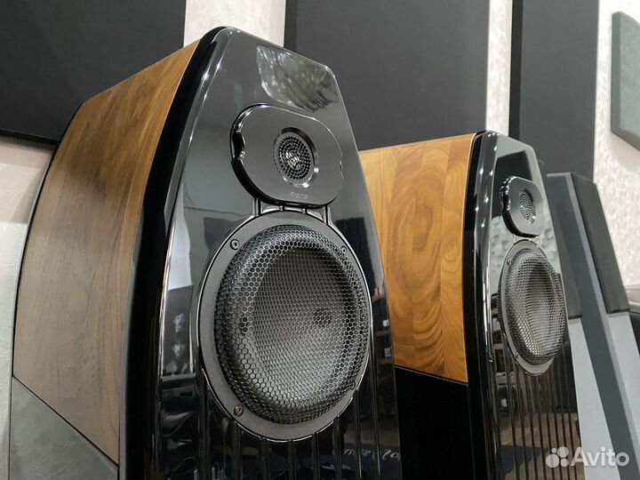 Напольная акустика Kharma Exquisite Mini Signature