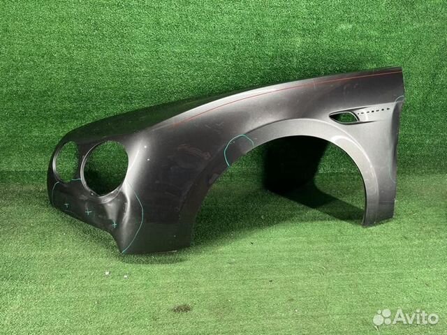 Крыло переднее левое Bentley Flying Spur 1 (2013-2