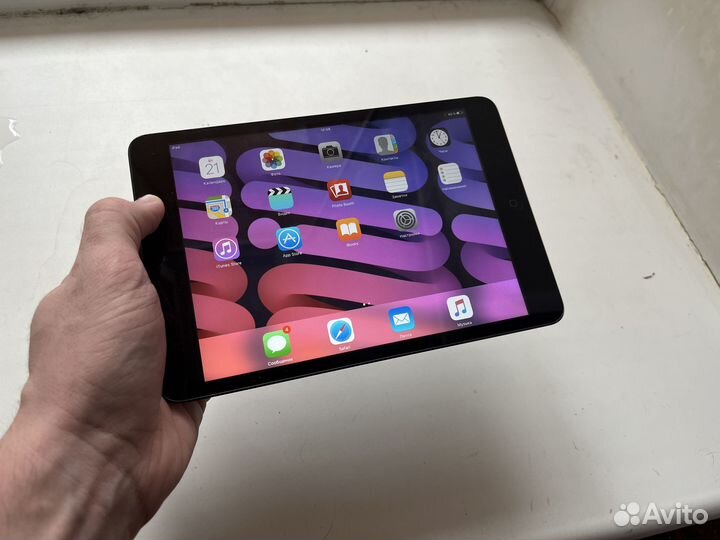 iPad Mini 32 Gb Cellular (черный)