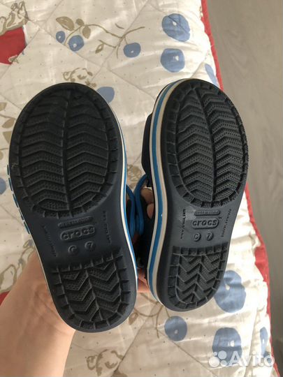 Сандали crocs c7