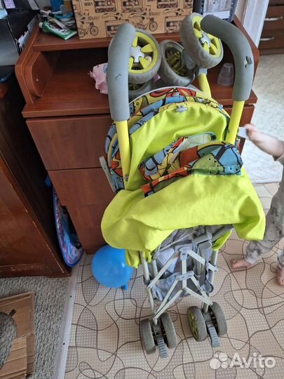 Прогулочная коляска трость