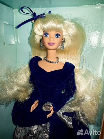 Барби Barbie Winter Velvet Аvon Ехсlusivе 1995