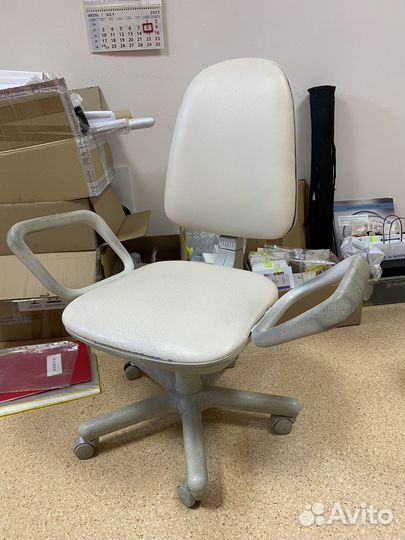 Компьютерный стул