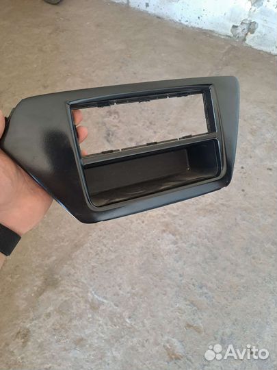 Рамка для магнитолы rio 3