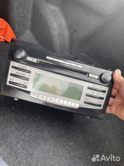 Штатное головное устройство Toyota Camry 40