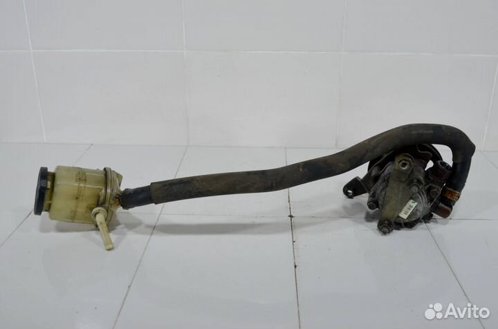 Насос гур Toyota Highlander 2 2000-2007