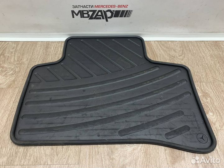 Коврик салонный Mercedes X204 GLK 204