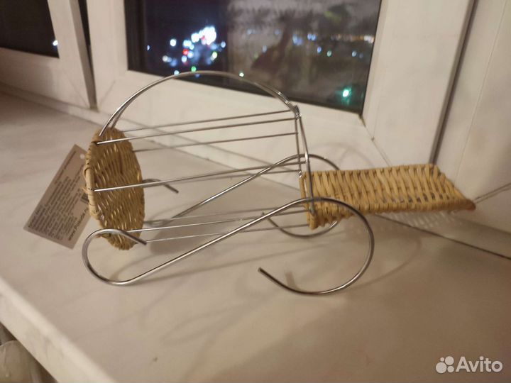 Бутылкодержатель новый