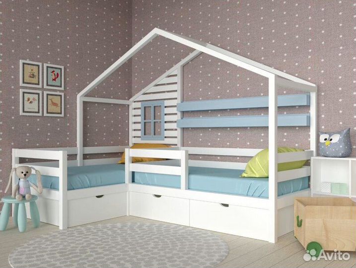 Кровать домик для двоих детей из дерева (массив)