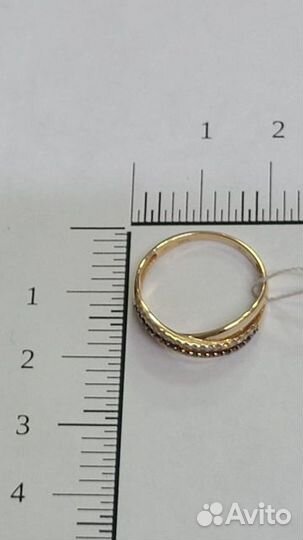 Золотое кольцо с камнем 17р