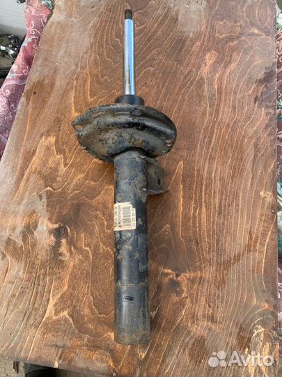 Амортизатор подвески Skoda Octavia лифтбек 1.6