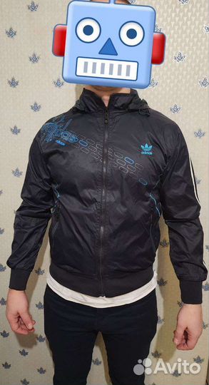 Вещи спортивные много моделей