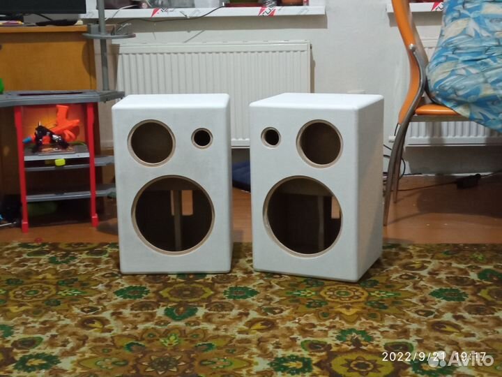 Корпуса колонок под заказ