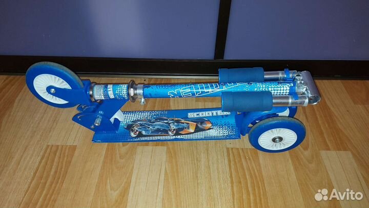 Самокат детский 3х колесный