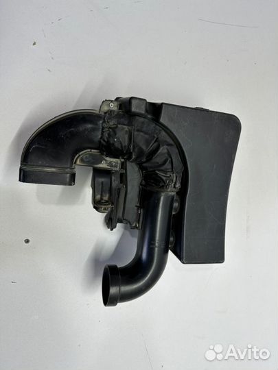 Воздухозаборник воздушного фильтр передний Hyundai