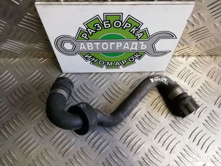 Патрубок охлаждения BMW X5 E53 M54B30 2002г