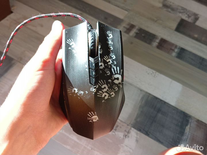 Мышка bloody
