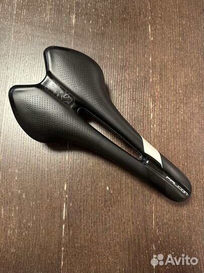 Седло Pro Falcon Carbon Woman