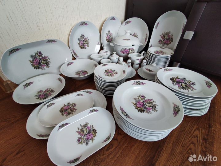 Столовый сервиз на 12 персон гдр