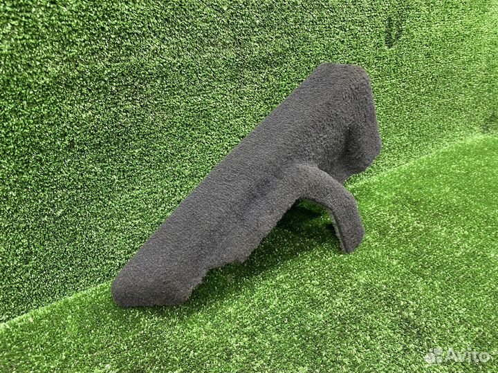 Обшивка багажника левая BMW X7 G07