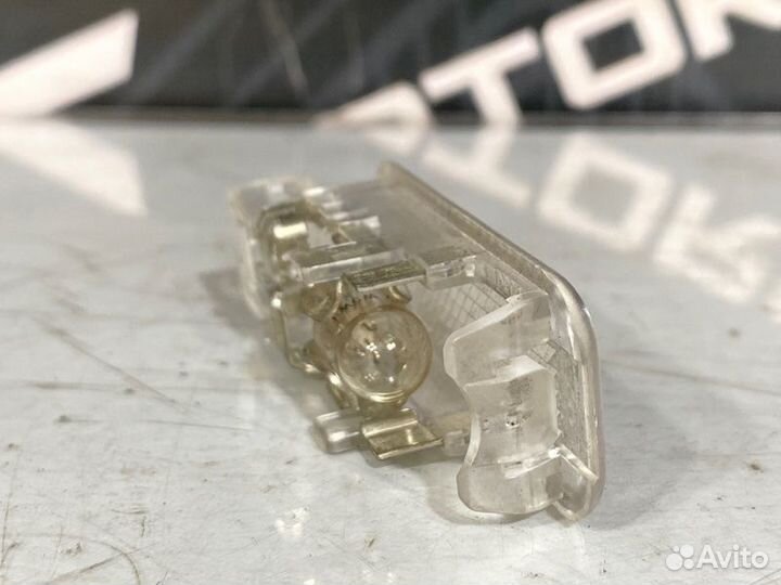 Плафон салона Audi A4 B6 ASN 2004