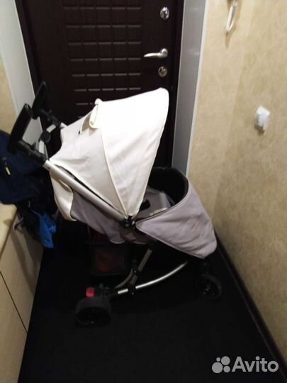 Прогулочная коляска babyton