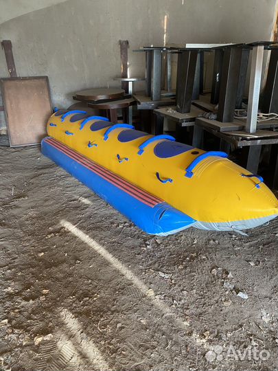 Продам 5 местный водный банан