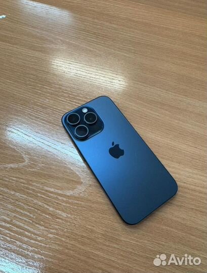 iPhone 15 Pro, 256 ГБ