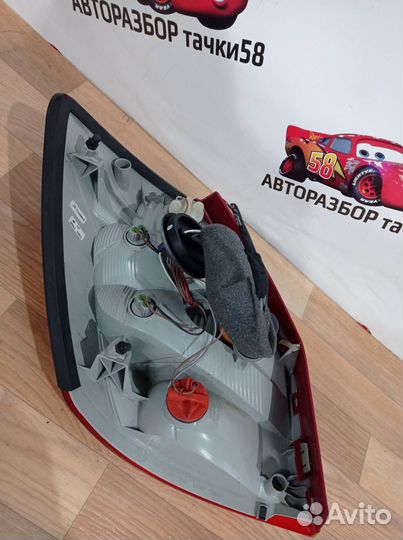 Фонарь задний правый Skoda Fabia 2 (5J) рест. 5J