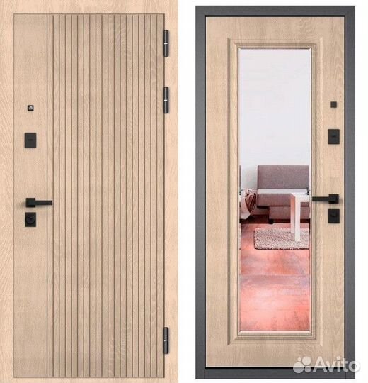 Дверь входная в квартиру с зеркалом