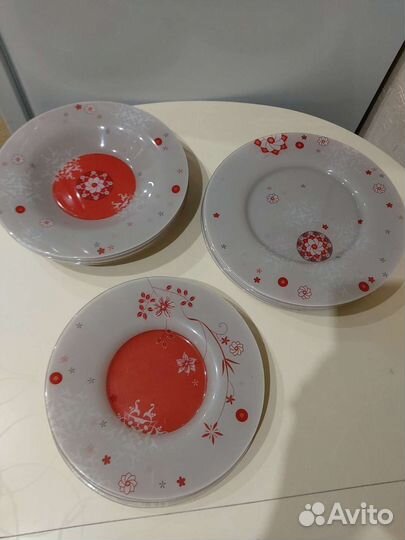 Набор тарелок, 13 шт