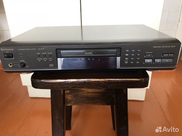 CD проигрыватель Technics SL-PG4