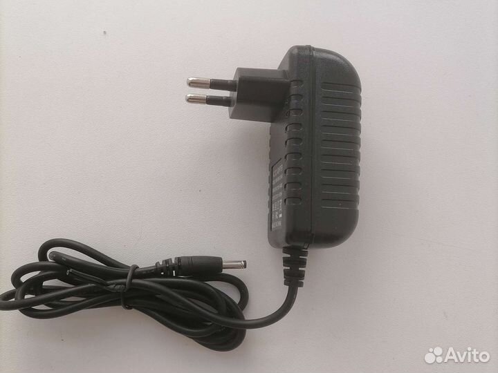 Блок питания 12v 1-2A