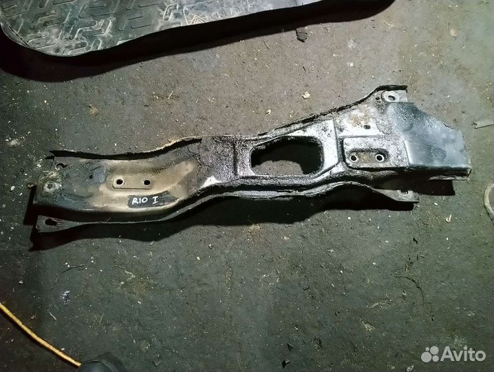 Балка подмоторная kia rio 1 1.5 a5d
