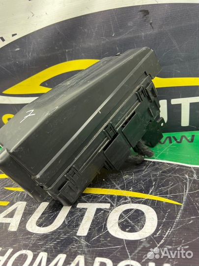 Блок предохранителей под капот Kia Mohave 2 D6EB