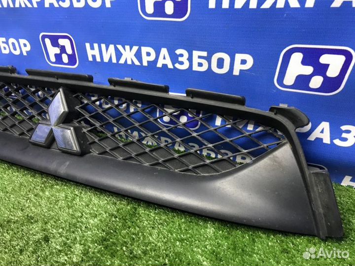 Решетка радиатора Mitsubishi Asx 1.6 4A92 2011