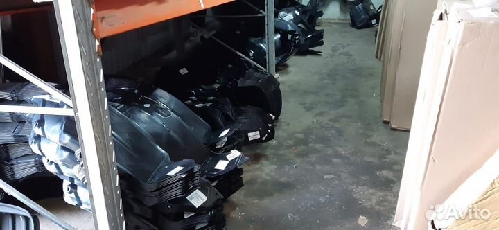 Подкрылок передний левый Hyundai Creta