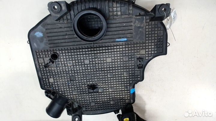 Корпус воздушного фильтра Dacia Sandero