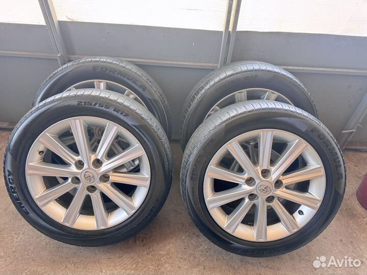Колесы на toyota camry r17