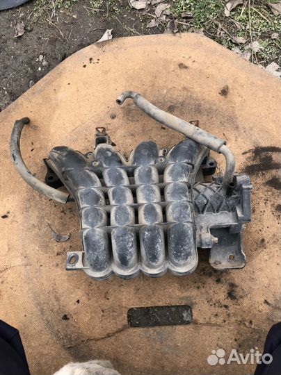 Впускной коллектор colt z3