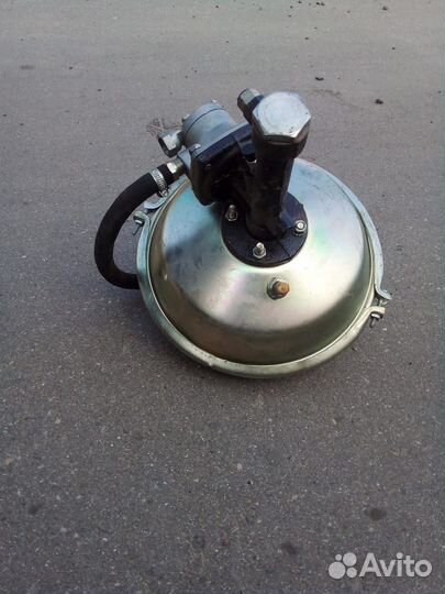 Вакуумный усилитель тормозов на газ 3307