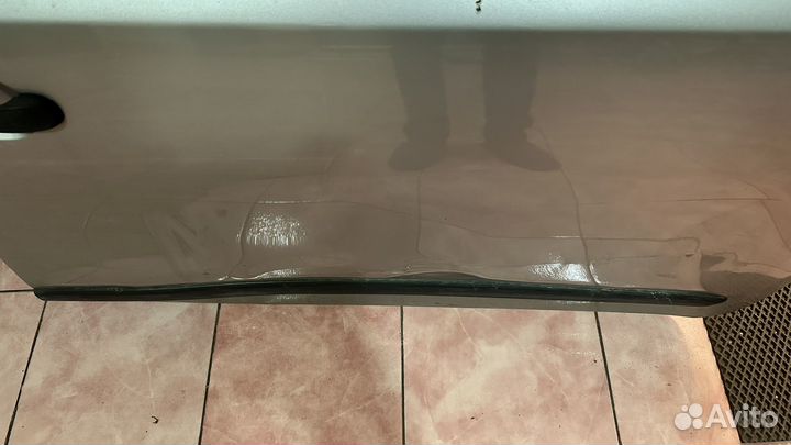Дверь в сборе б/у nissan note E11 2011 год выпуска