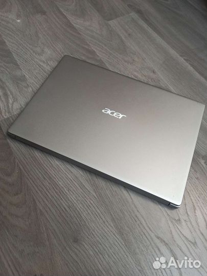 Aser i5-1035g1/nvidia mx330 2gb/12gb/740gb ssd+hdd