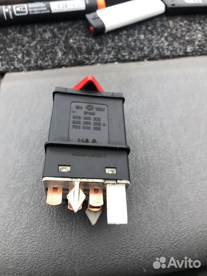 Кнопка аварийки фольксваген т 4