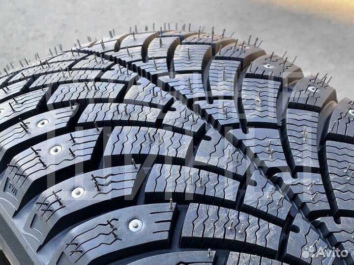 Bfgoodrich G-Force Stud 205/50 R17 93Q
