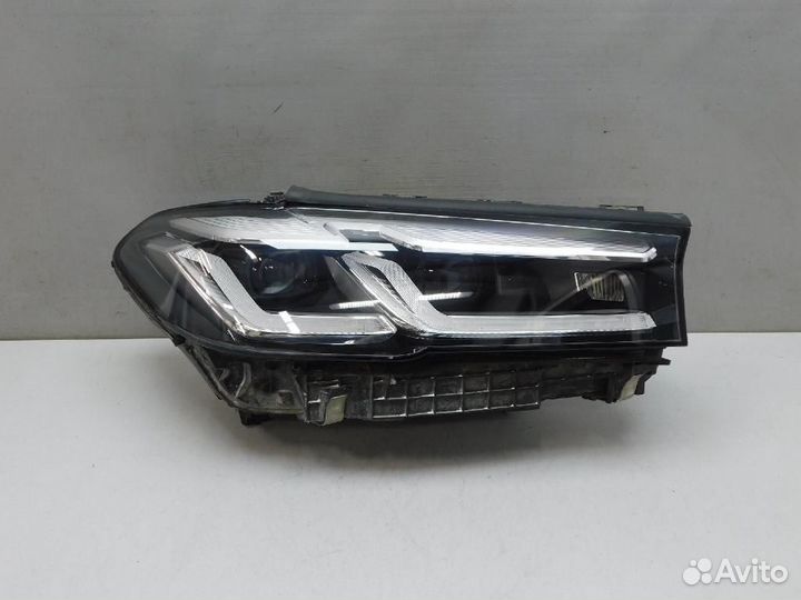 Фара правая BMW 5-Series/M5